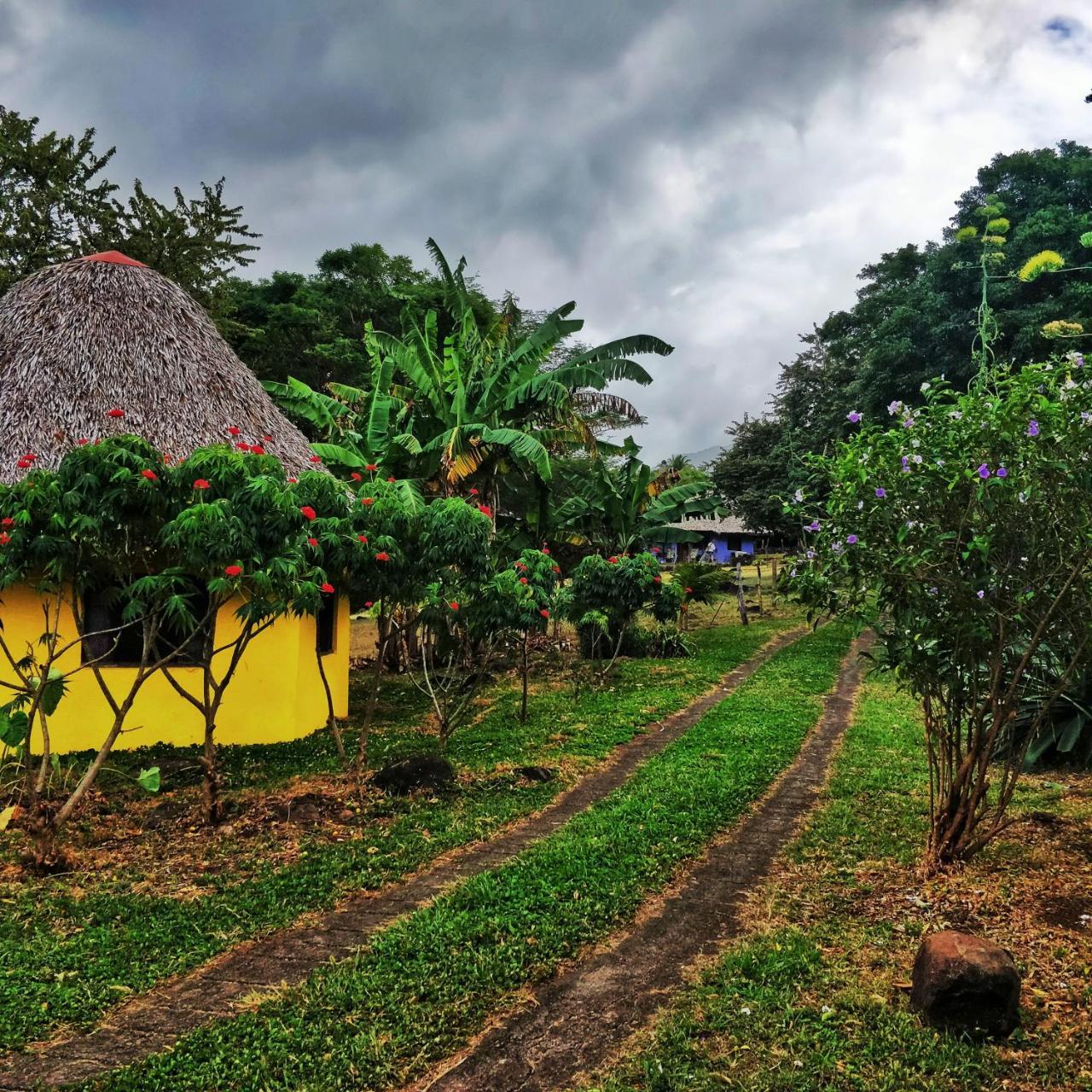 Finca del Sol Eco Lodge Santa Cruz Esterno foto
